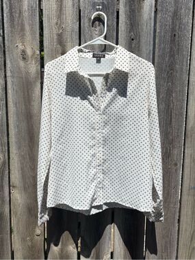 Vixbe Off White Button-Up Blouse